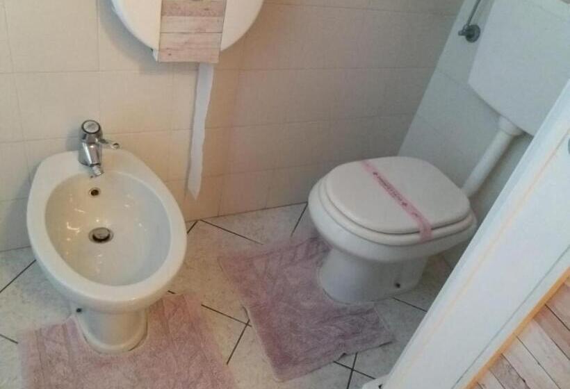 スタンダード４人部屋, Agriturismo La Ruota