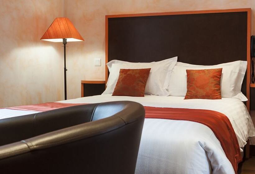 Family Suite, La Couronne