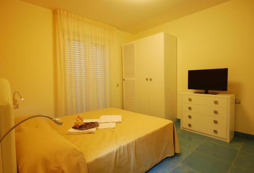 آپارتمان 2 خوابه با تراس, Residence Abruzzo Resort