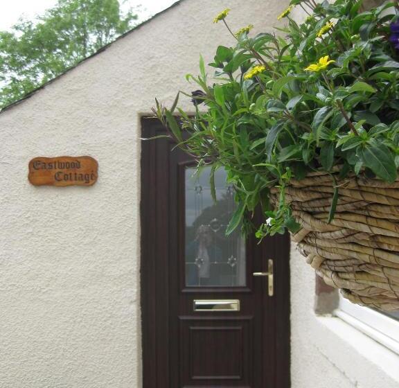 Дом 2 Спальни, Eastwood Cottage