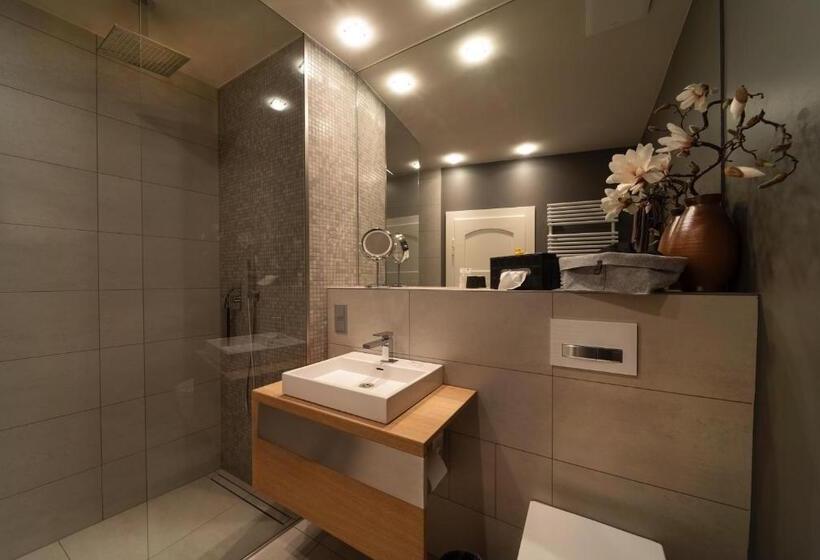 Апартаменты Пентхаус 1 Спальня, Carl.22 City Appartements