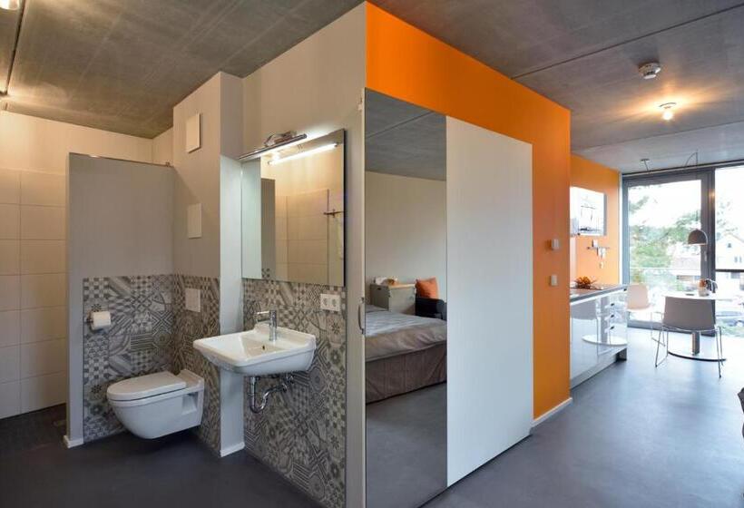 스탠다드 스튜디오, Loft Apartments