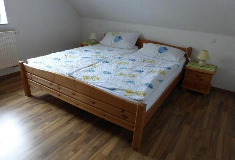 Апартаменты 3 Спальни, Daumsmuhle