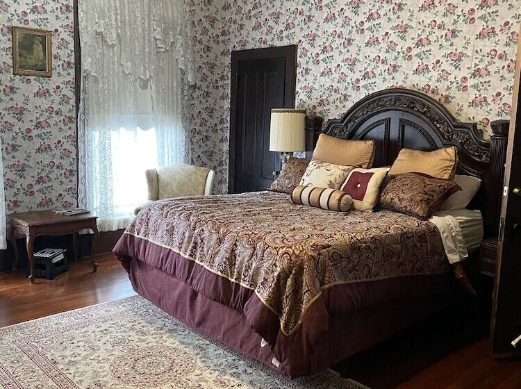 Номер Стандарт, Grand Gables Inn Bed & Breakfast