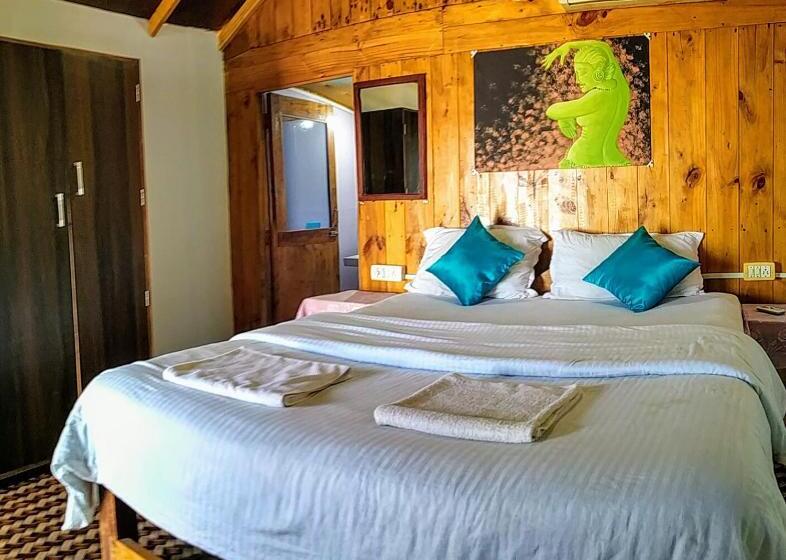 디럭스 테라스 룸 바다 전망, Omkar Beach Bungalow