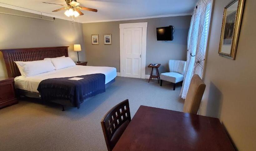 Стандартный Номер Кровать Кинг, The New London Inn