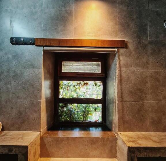 디럭스 전망 룸, Deodar Homestay