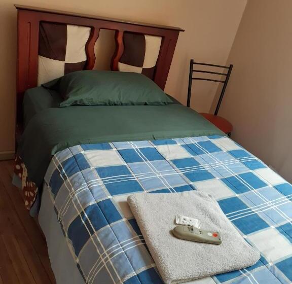 スタンダードシングルルーム, Hostal Mediodia