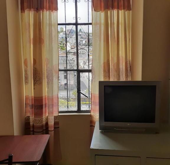 ファミリールーム, Hostal Mediodia