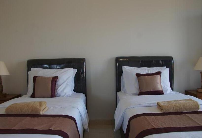 디럭스 룸, Surya Guest House Sanur