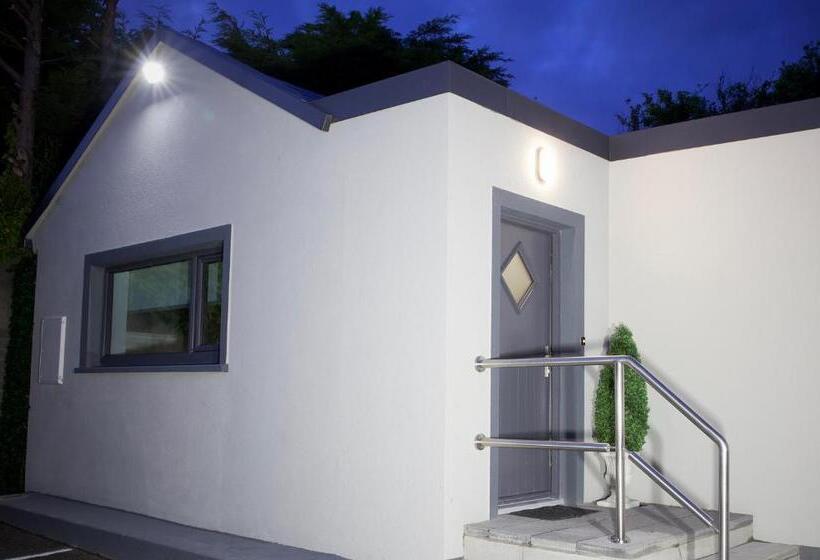 Апартаменты 1 Спальня, Westport Heights