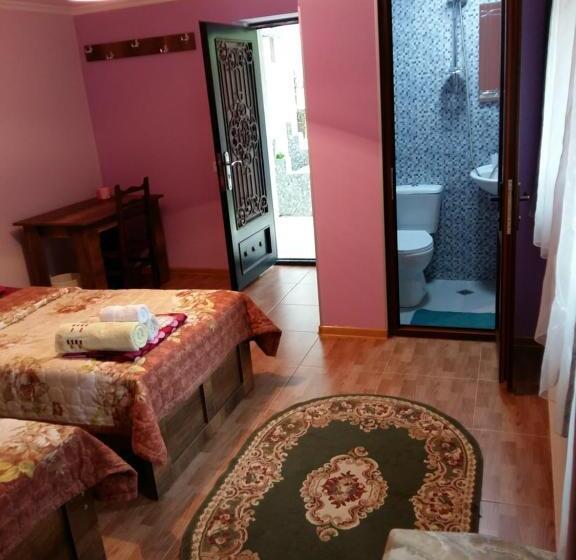 اتاق استاندارد با چشمانداز باغ, Guest House Panda