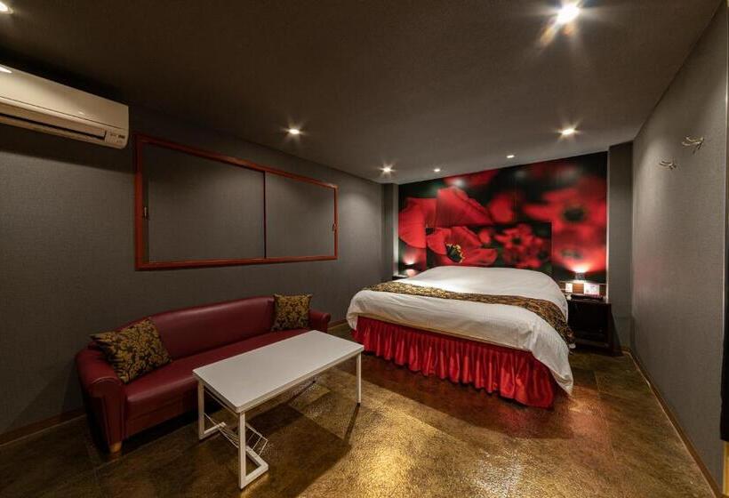 Номер Deluxe, Koriyama Flower Style