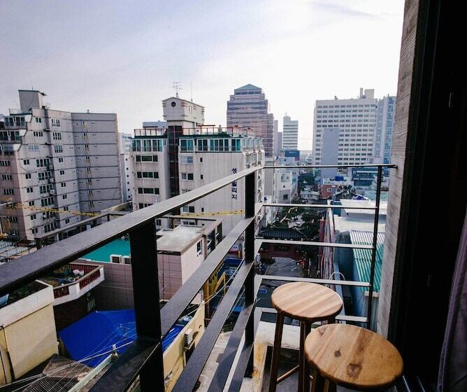 스탠다드 발코니 룸, Morning Dew Guesthouse