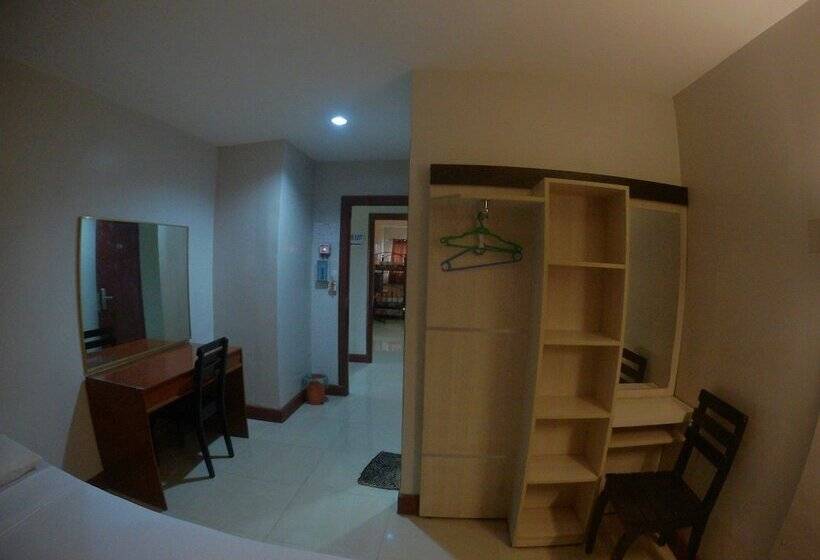 エコノミールーム, The Loft Inn