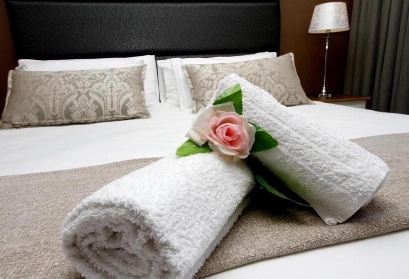 جناح, Casa Ridge Selfcatering