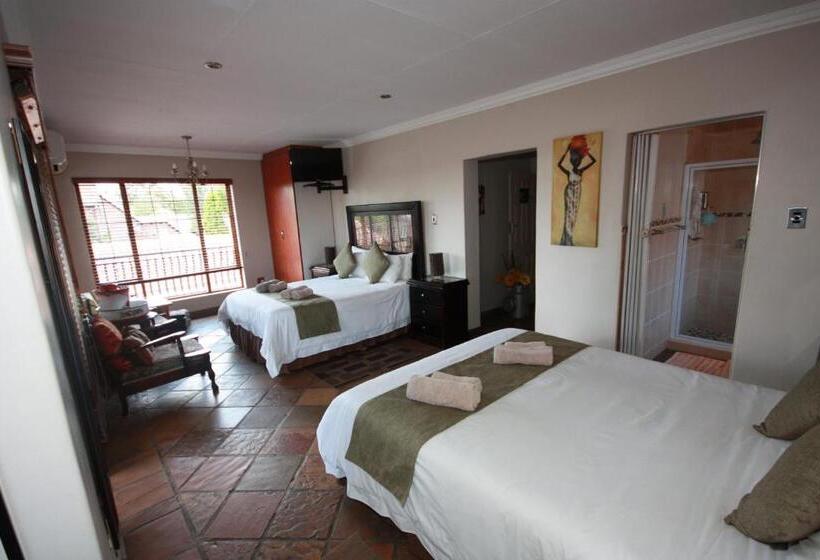 Family Suite, The Orion