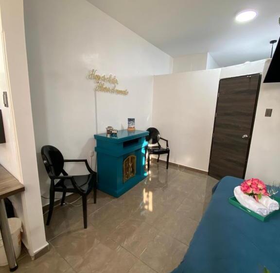 Standard Studio, Suites Fullhouse