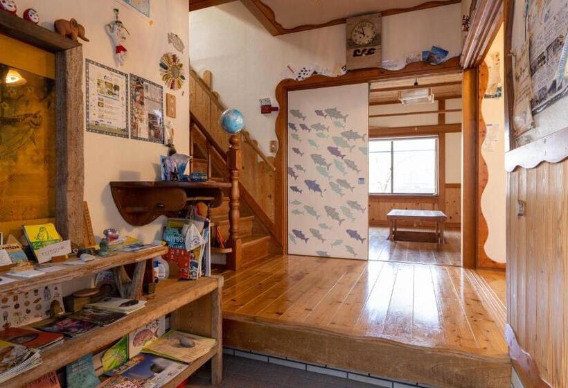 Номер Стандарт с Балконом, Katsuo Guest House