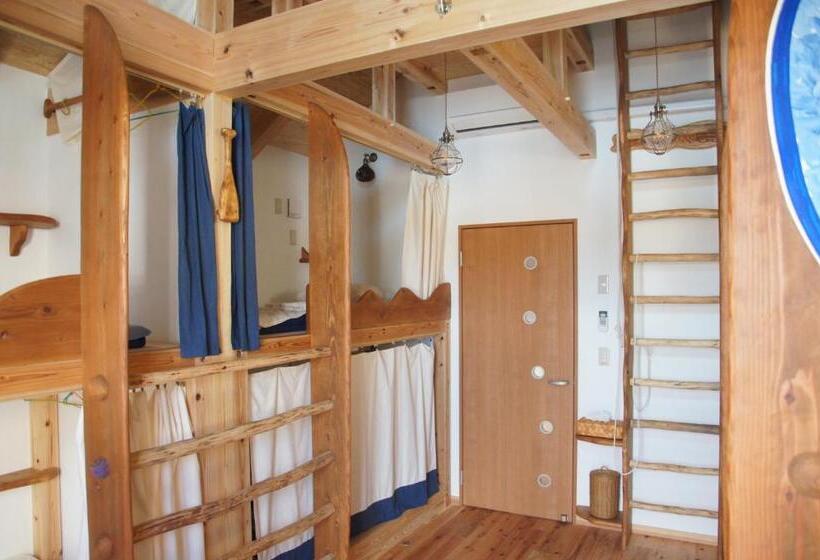 Семейный Номер, Katsuo Guest House