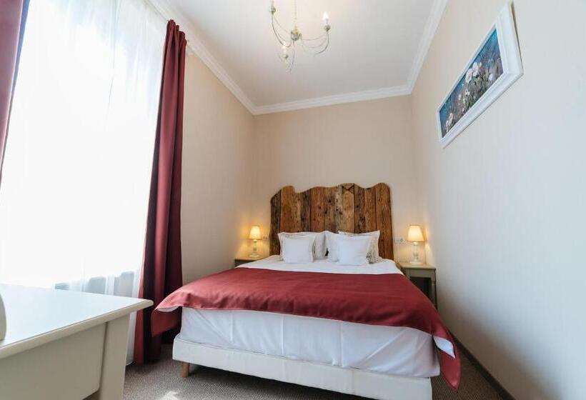 سوییت, Vila Boem