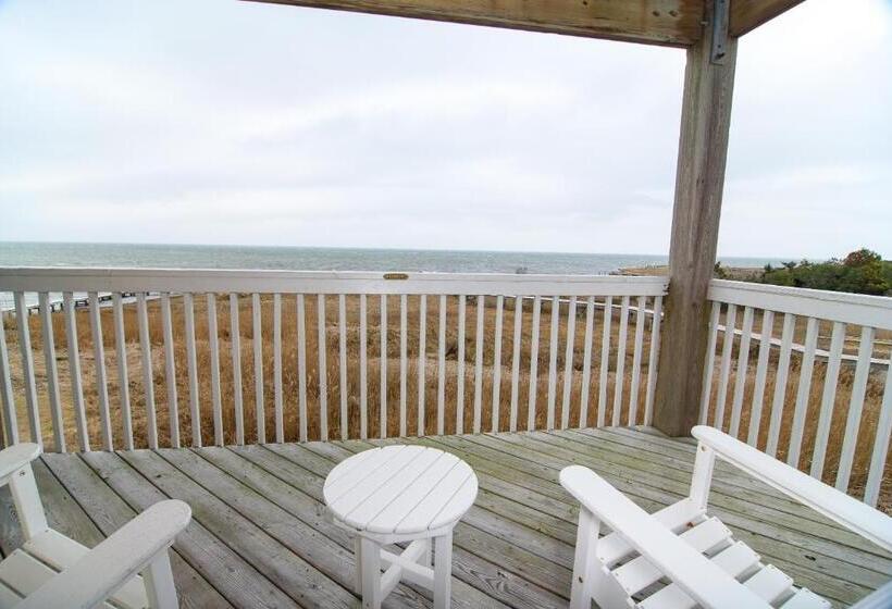 Номер Deluxe Вид на Море, The Inn On Pamlico Sound