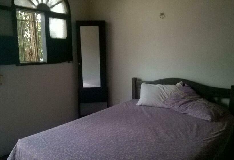 Номер Стандарт, El Garaje Hostal