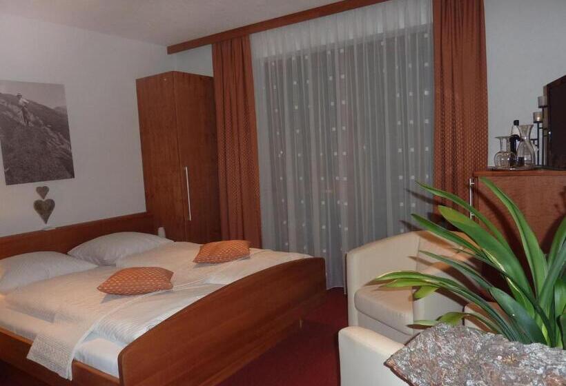 Номер Стандарт с Балконом, Haus Blatthofer