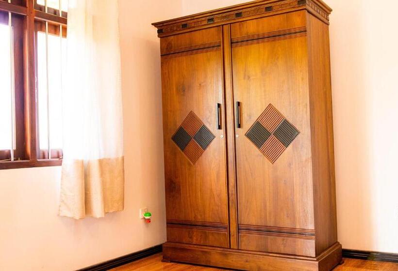 Family Suite, Shan Star Weligama