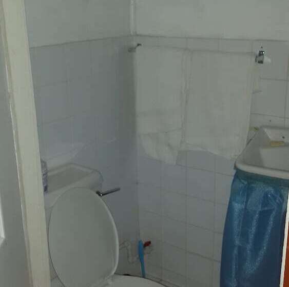 اتاق استاندارد با بالکن, Julian Guest House