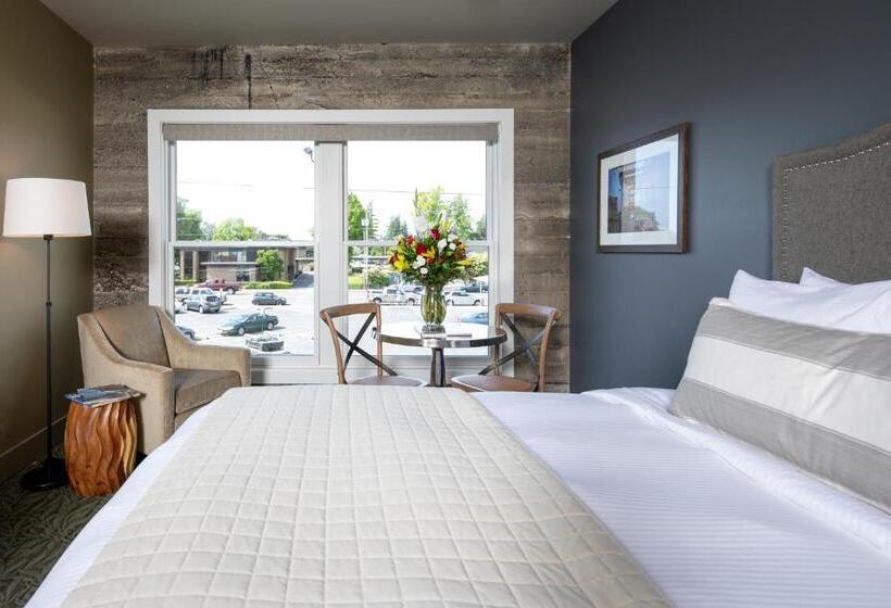 残疾人使用的带特大床的标准间, Inn At Lynden