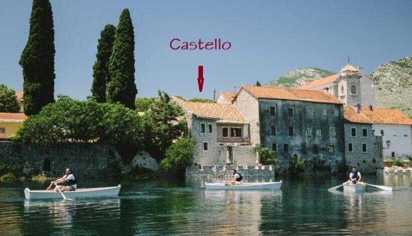 استودیو خانوادگی, Castello