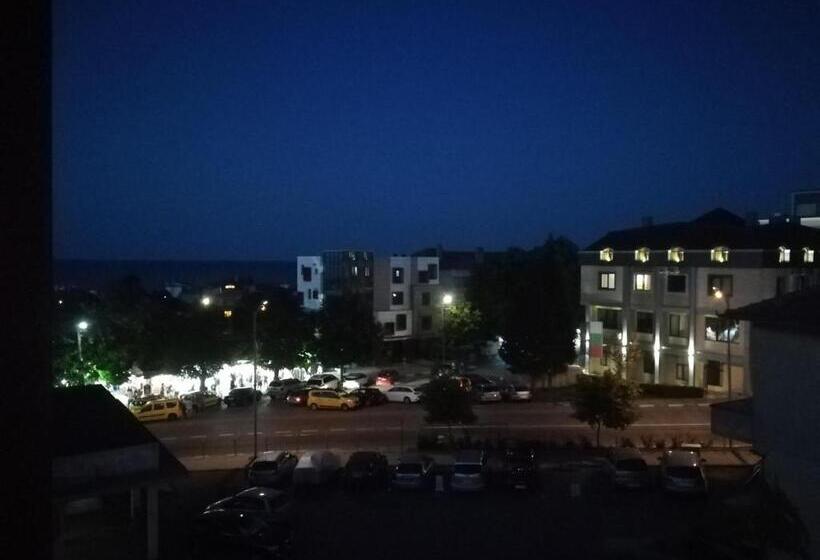 家庭海景房, Guest House Bа́kish Obzor