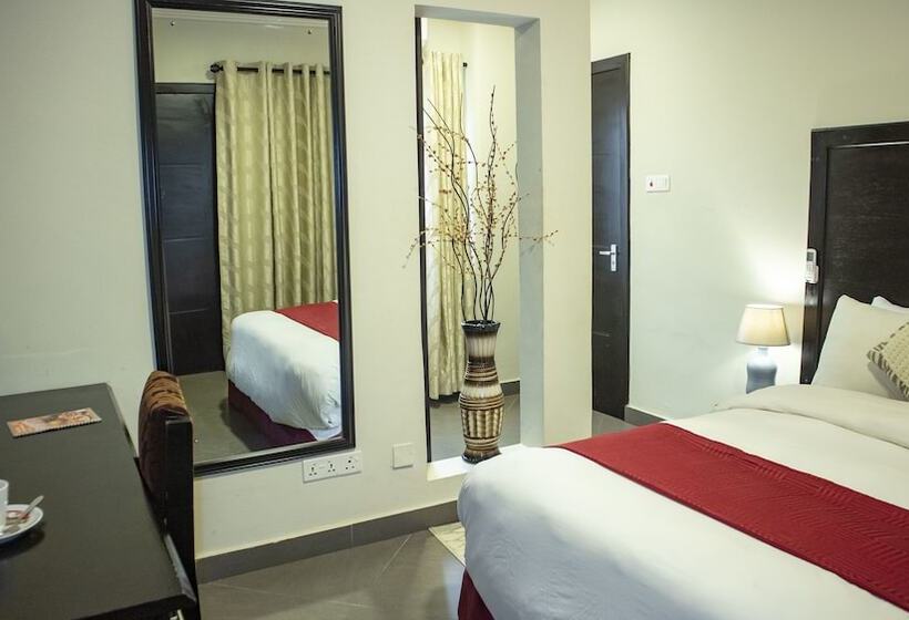 Deluxe Room, Ssnit Guest House