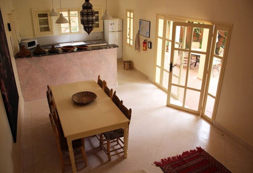 Номер Стандарт, Tifawin Home And Garden
