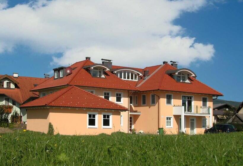 Апартаменты 1 Спальня Нижний Этаж, Pension Hiesel Villa Untersbergblick