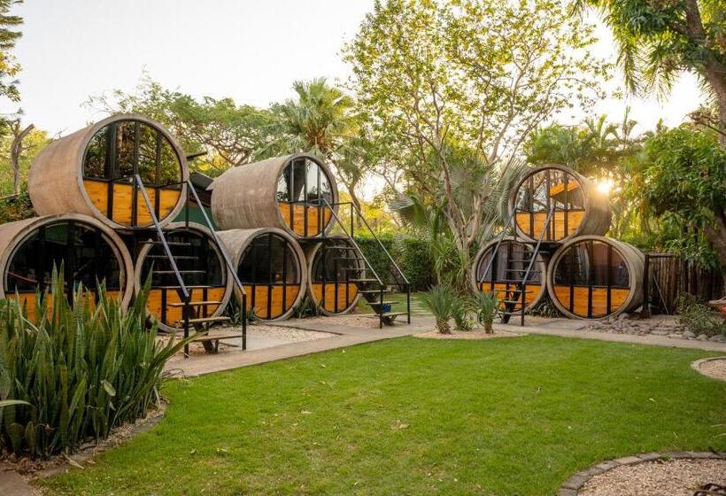 디럭스 룸, Pipe House Playa Grande
