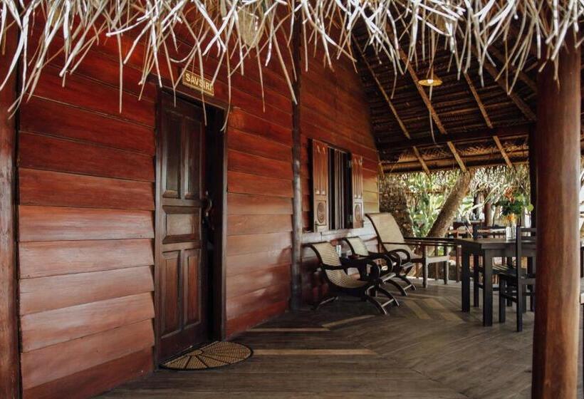 Standard Bungalow, Galawatta Beach Resort