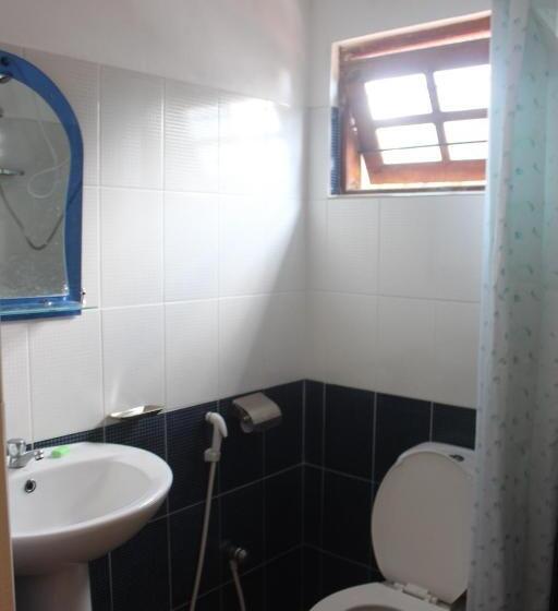 اتاق استاندارد, Suwani Pinnawala Homestay