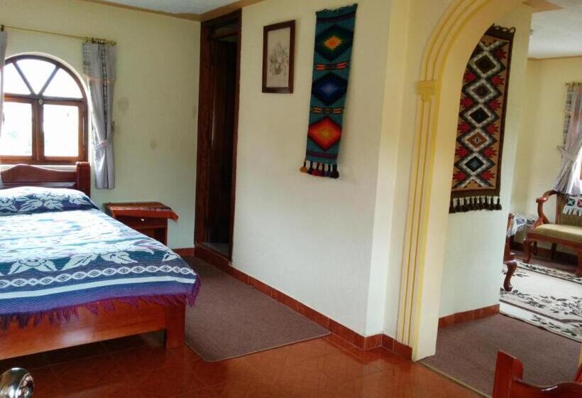 اتاق سوپریور چهار تخته, Hostal Curiñan