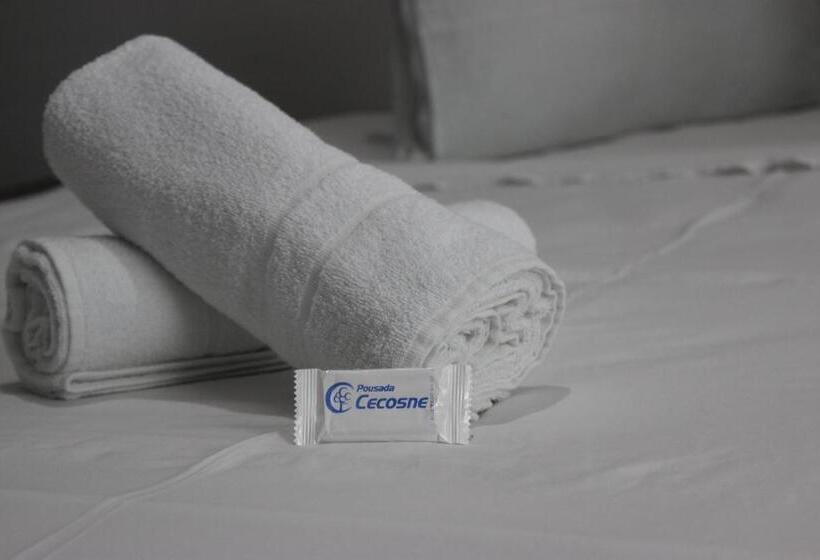 اتاق استاندارد چهار تخته, Pousada Cecosne