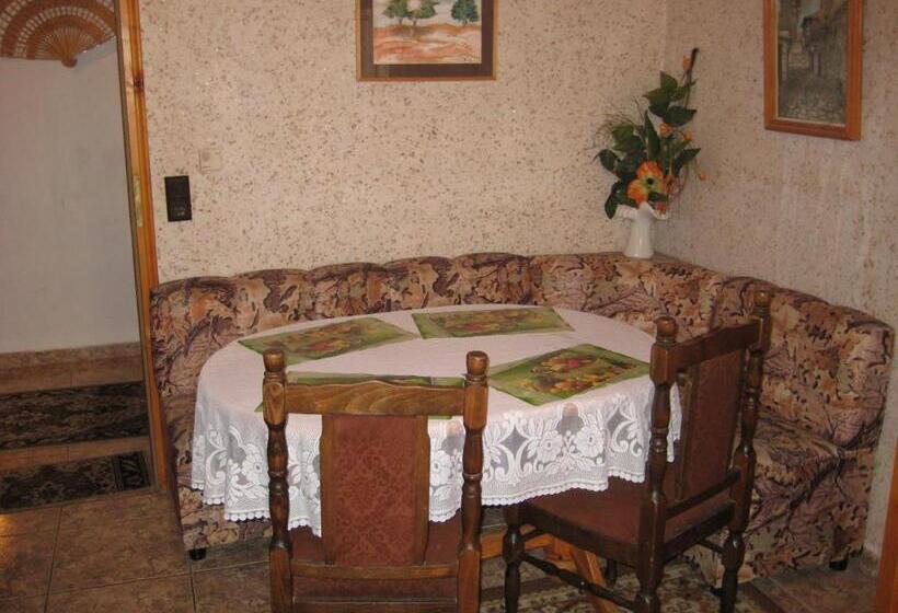 Апартаменты 1 Спальня с Террасой, Violeta 7 Guest House