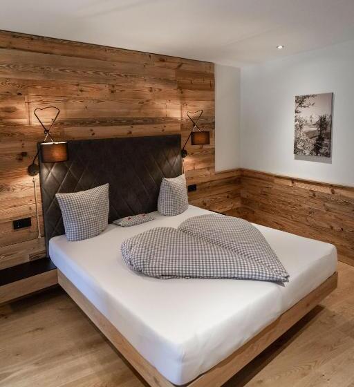 Люкс Вид на Сад, Landhaus Tirolerherz