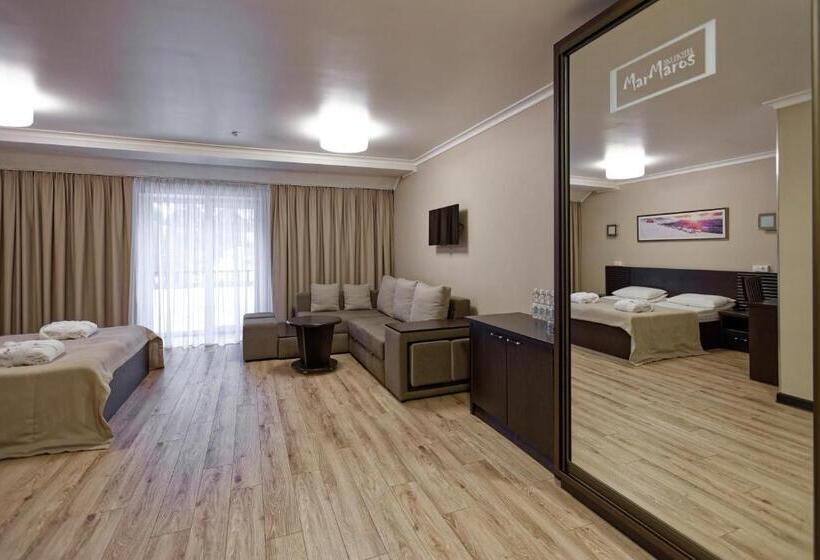 غرفة قياسية ثلاثية, Marmaros Apart Hotel & Spa
