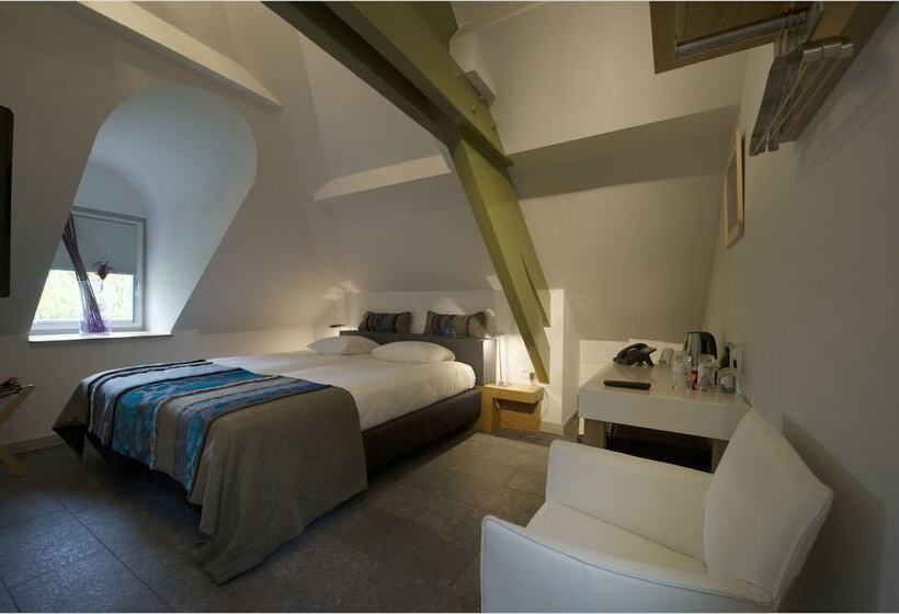 Standard Szoba, Villa Valkenburg