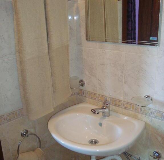 Номер Стандарт Вид на Сад, Villa Mari Guest Rooms