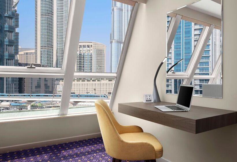 Президентский Люкс, Leva Hotel And Suites, Opposite Downtown