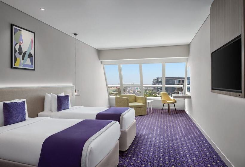 Family Suite, Leva Hotel And Suites, Opposite Downtown