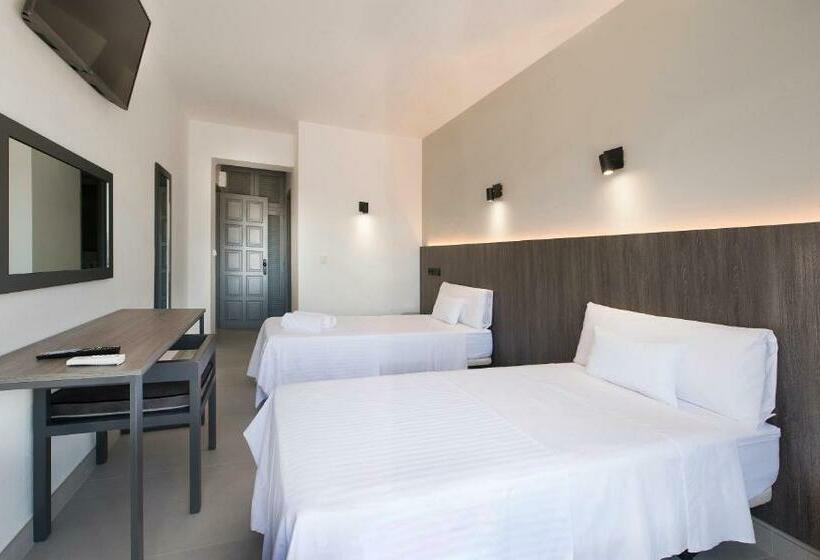 Номер Стандарт, Base Ibiza