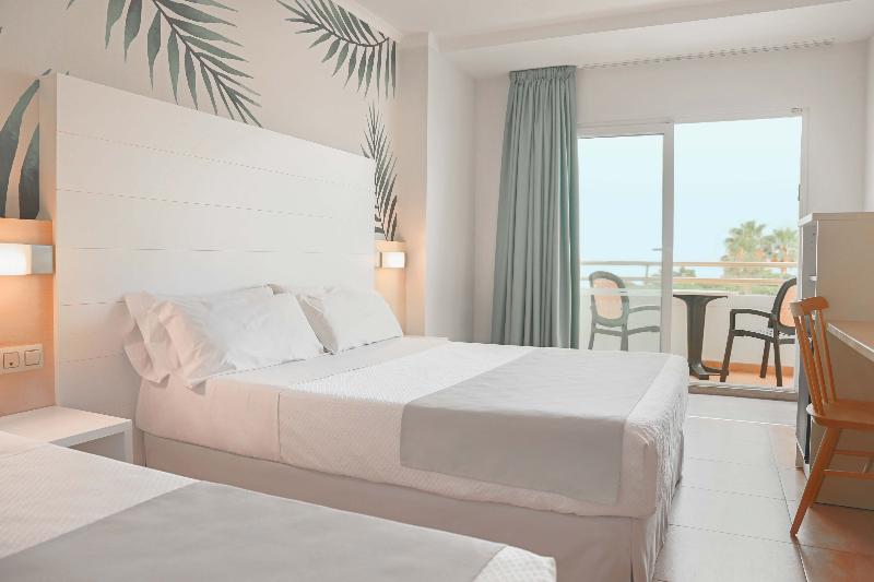 اتاق استاندارد سه نفره, ALEGRIA Florida Park